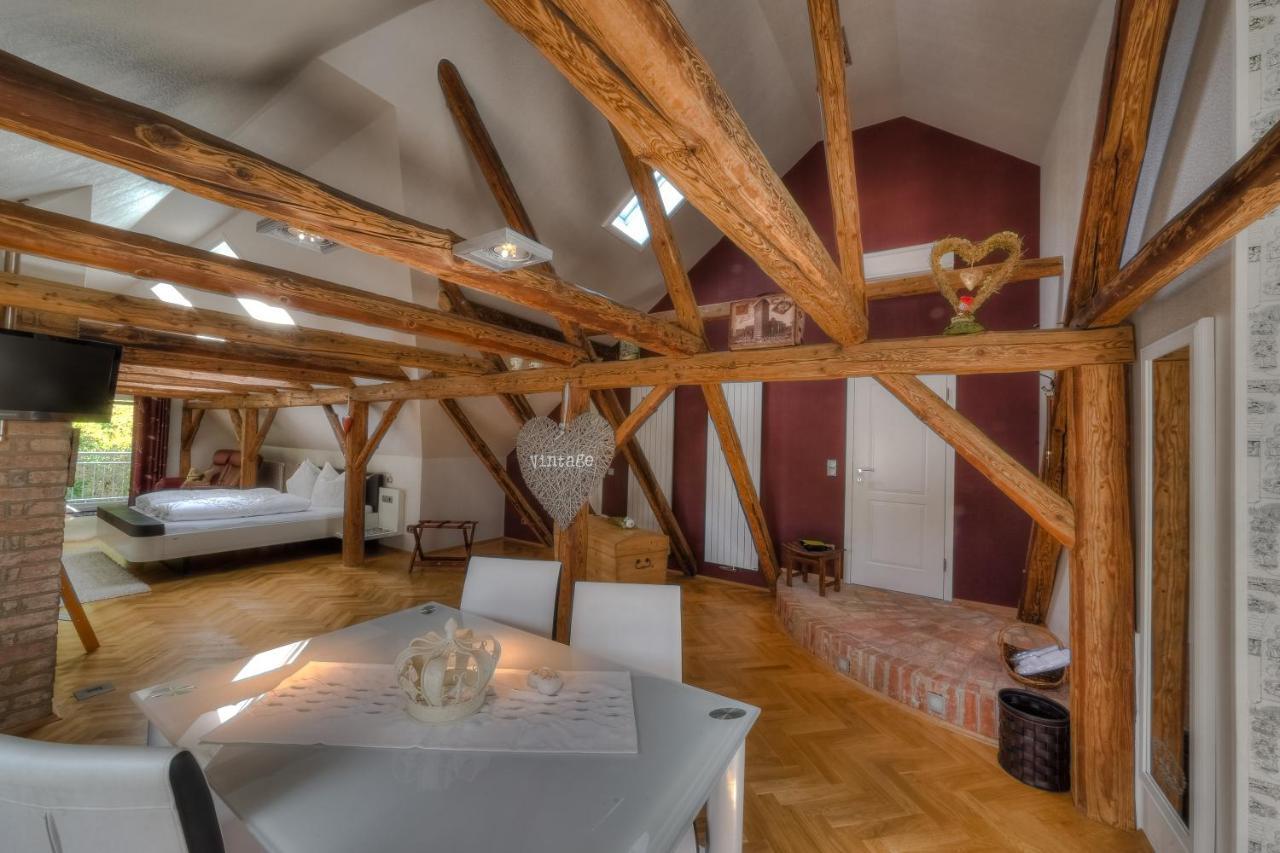 Hotel - Pension & Gaststaette "Alter Koenig" Hettstedt Extérieur photo