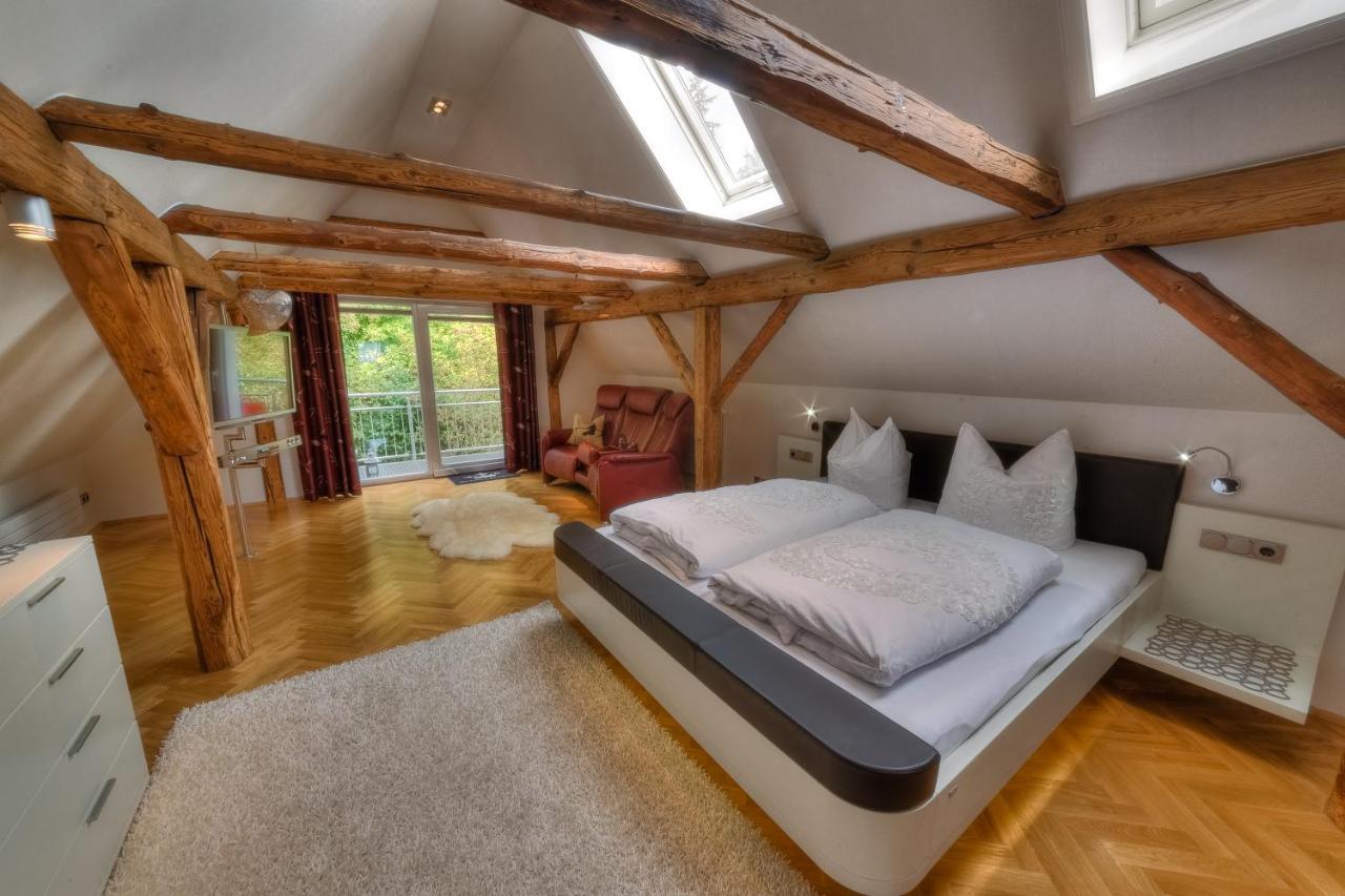 Hotel - Pension & Gaststaette "Alter Koenig" Hettstedt Extérieur photo